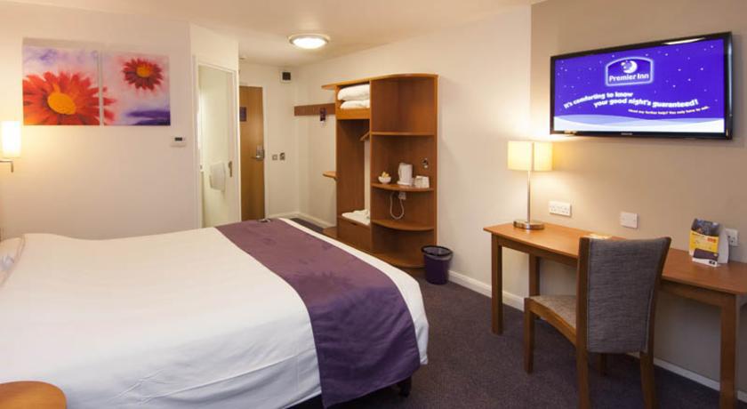 Premier Inn Chester Central - North Kültér fotó