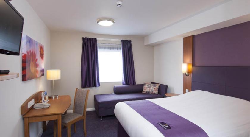 Premier Inn Chester Central - North Kültér fotó