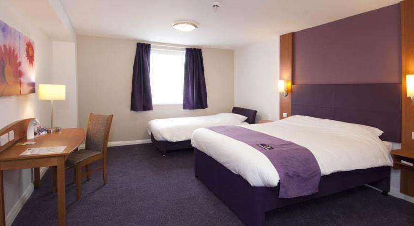 Premier Inn Chester Central - North Szoba fotó