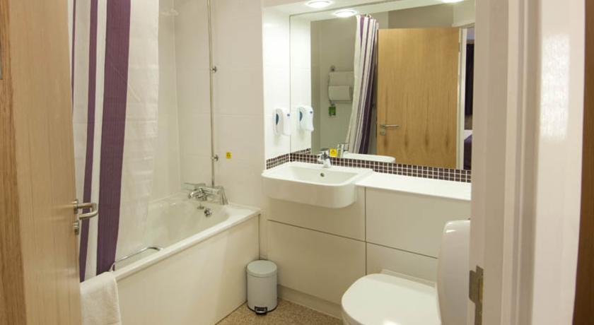 Premier Inn Chester Central - North Szoba fotó